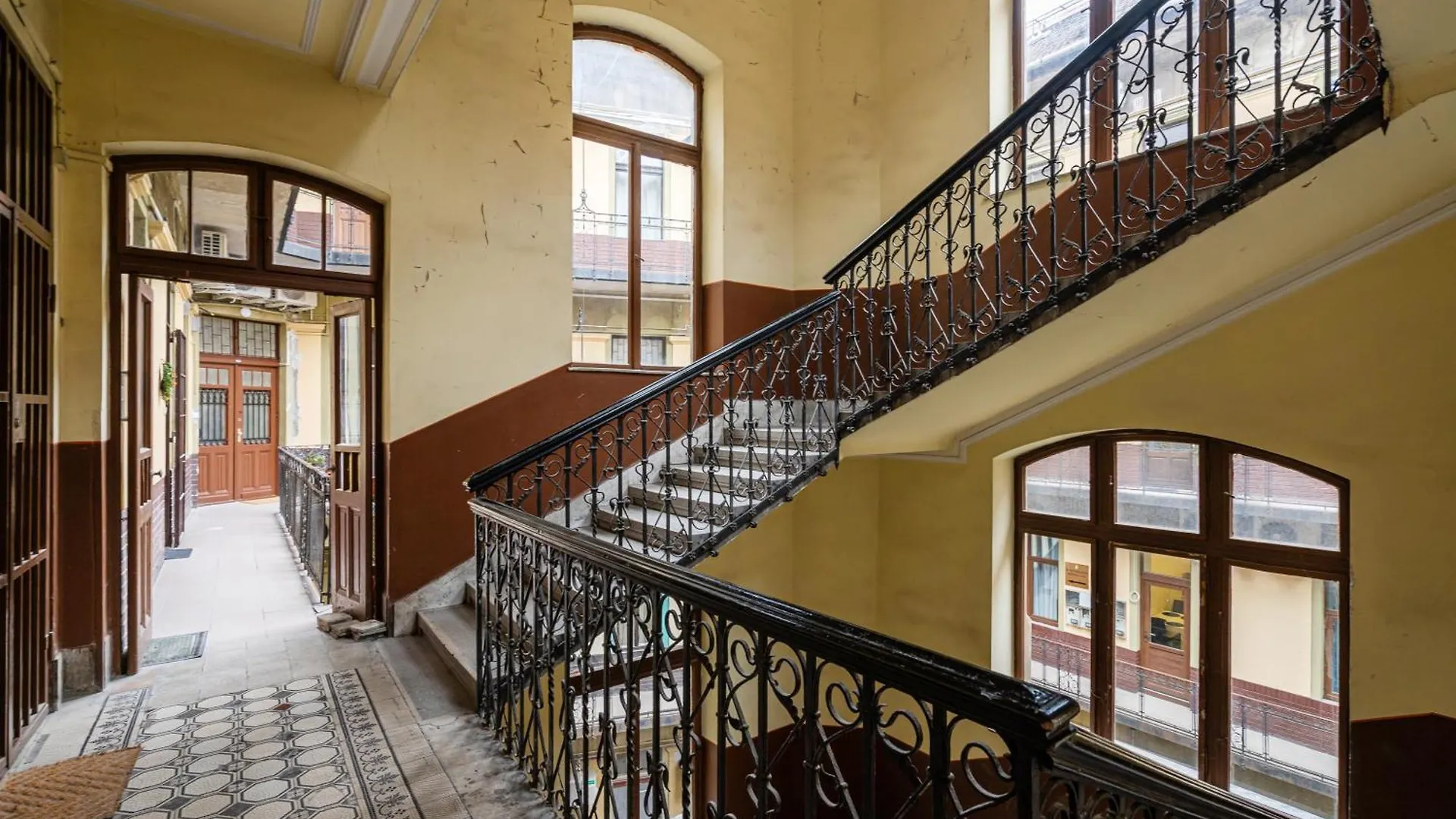 Central Parkside Apartment Budapest